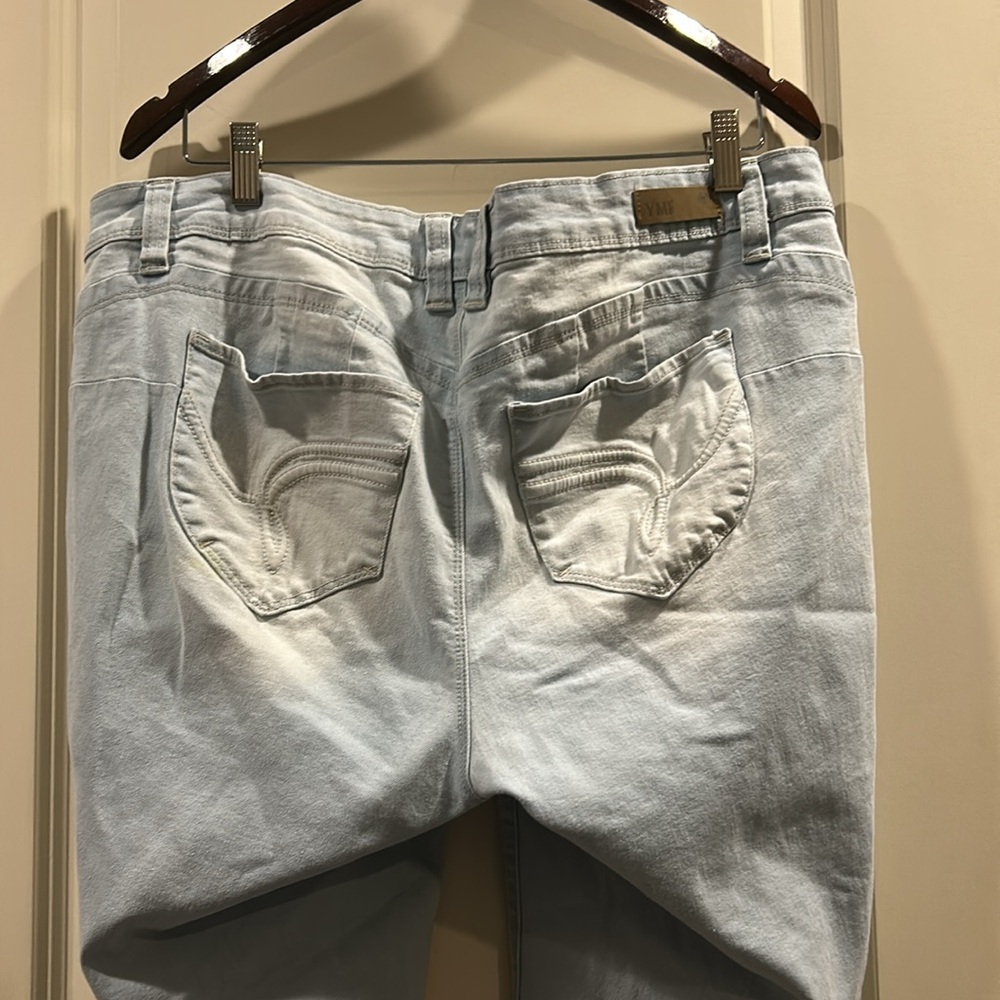 YMI WANNABETTABUTT? Skinny embroidered pockets distress Jeans fringe hem size 14 - Picture 5 of 14